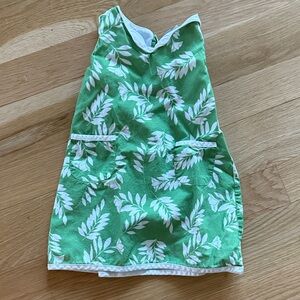 Little English Green and White Leaf Print Top